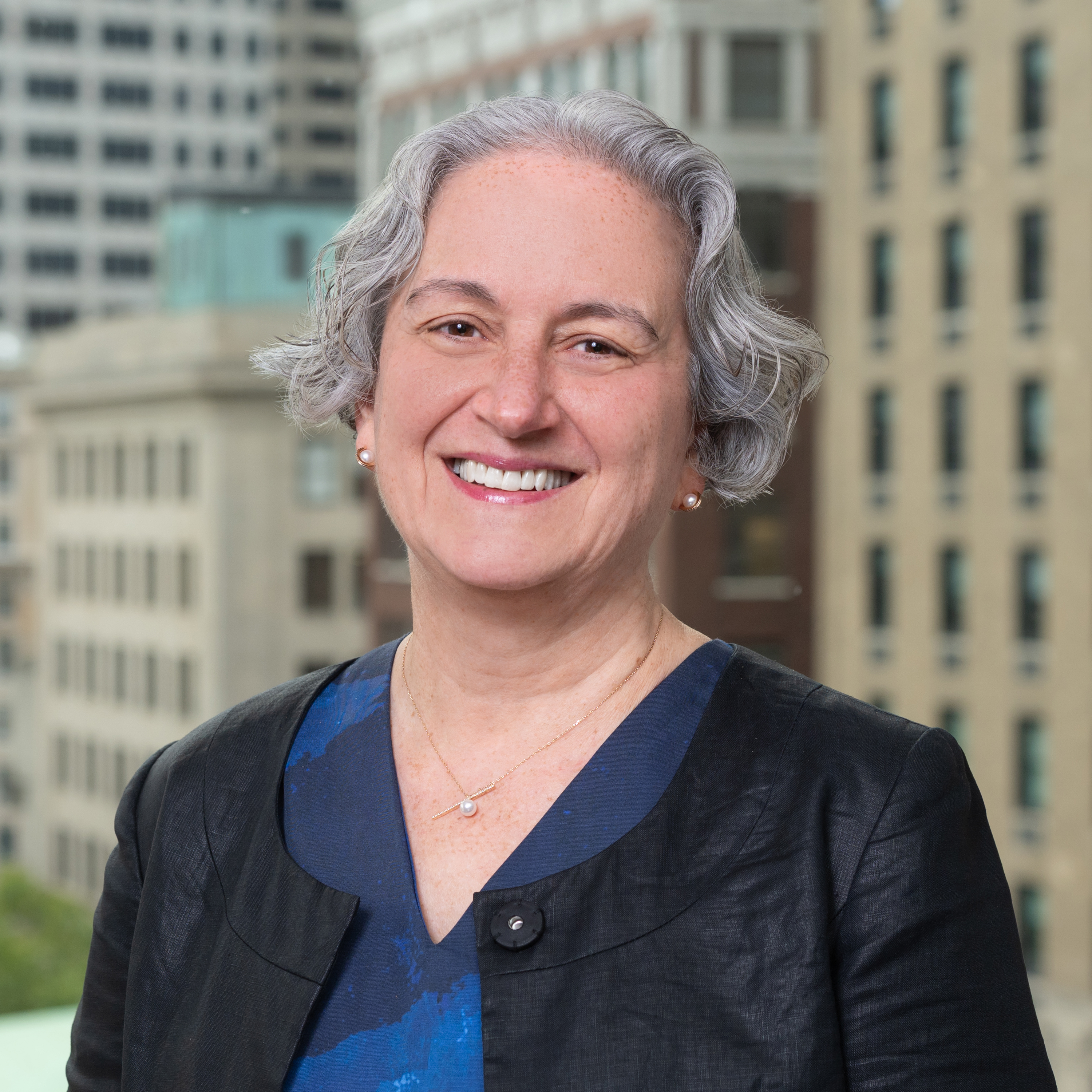 Jennifer Gilbert headshot